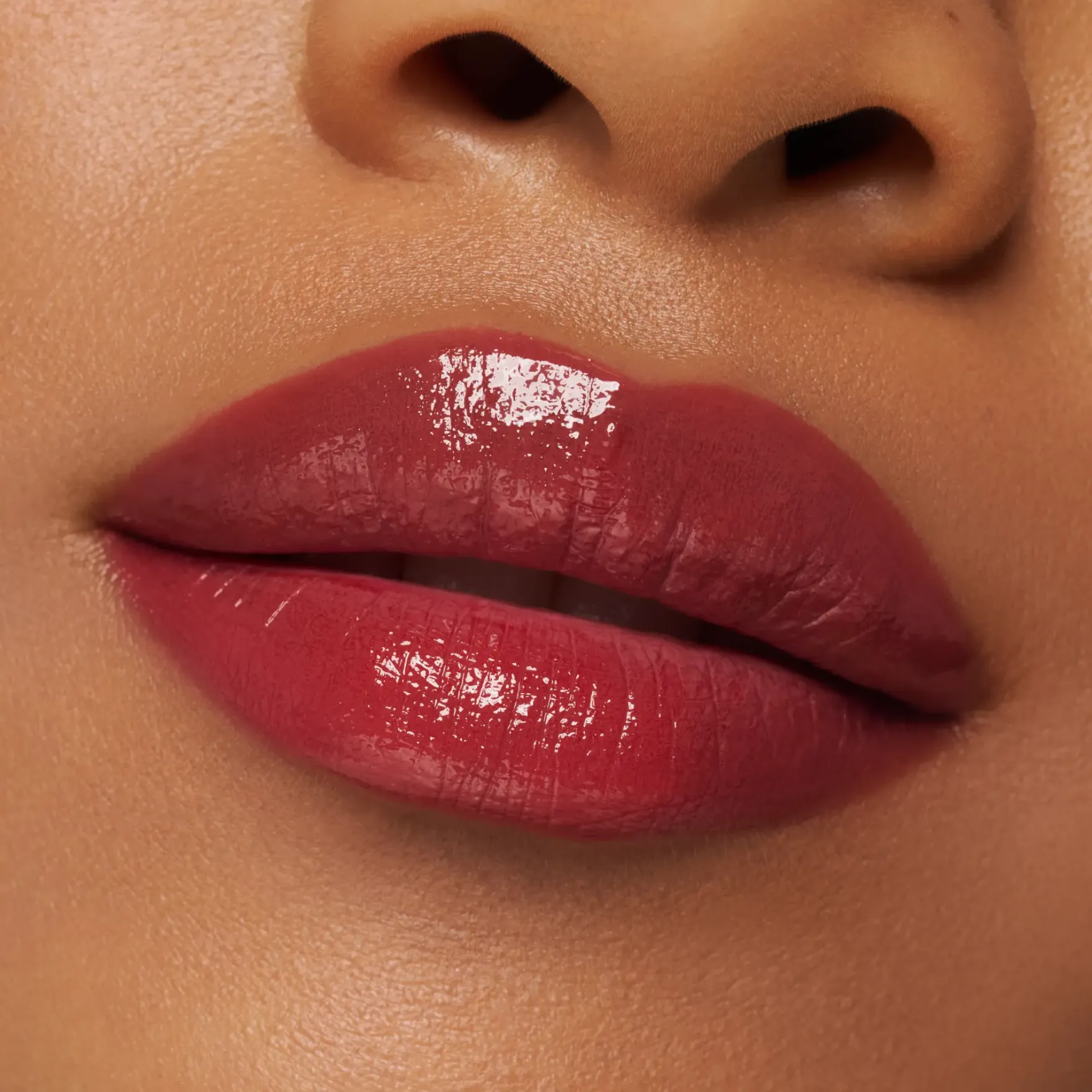 Hydra Kiss Lip Tint 01 Blushing Nude
