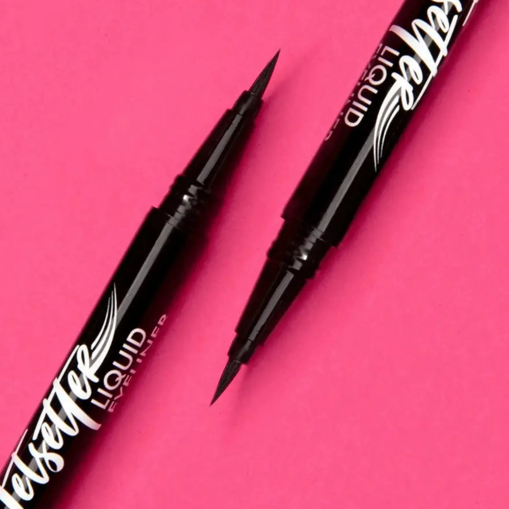 Jetsetter Liquid Eyeliner Black