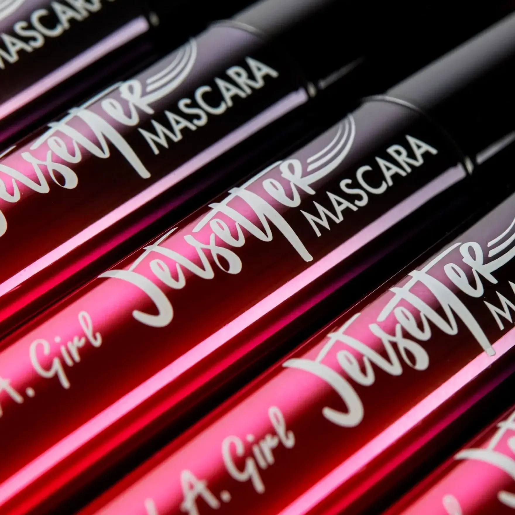 Jetsetter Mascara Black