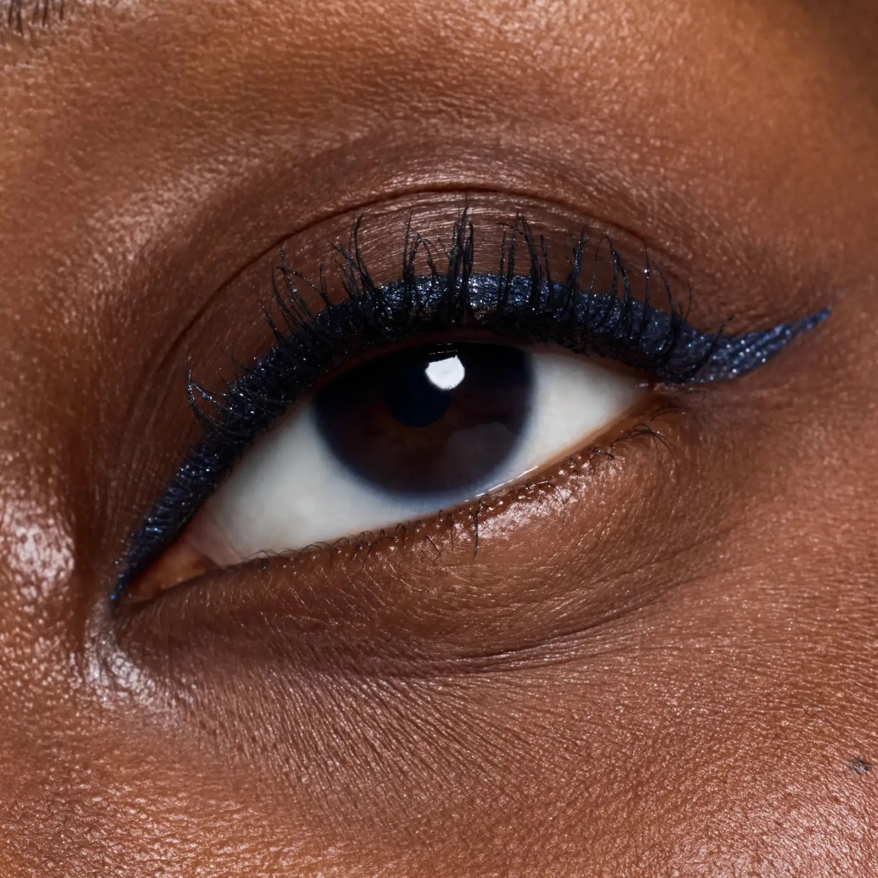Jewel Glide Effect Eye Pencil 030 Midnight Sapphire