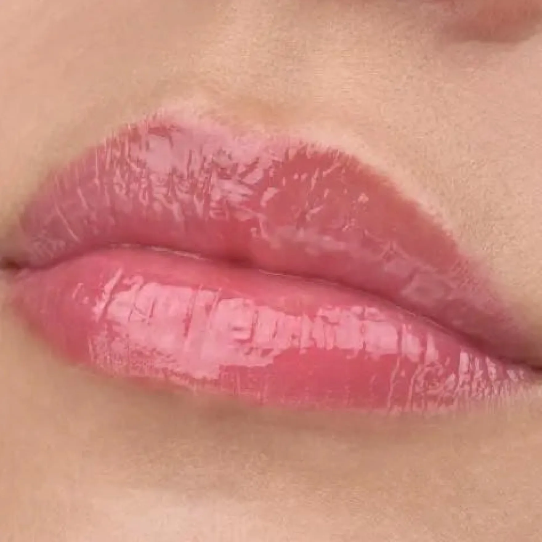Juicy Bomb Shiny Lipgloss 102 Witty Watermelon