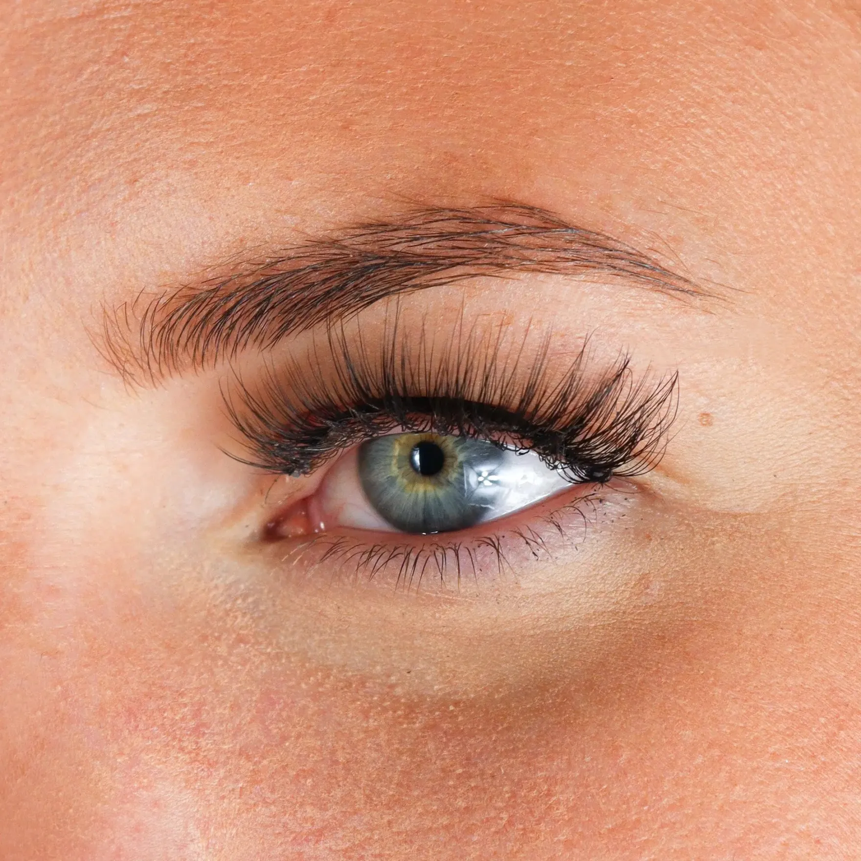 Lashes Inge