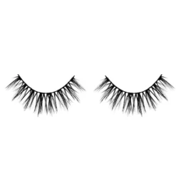 Lashes Lizzeth