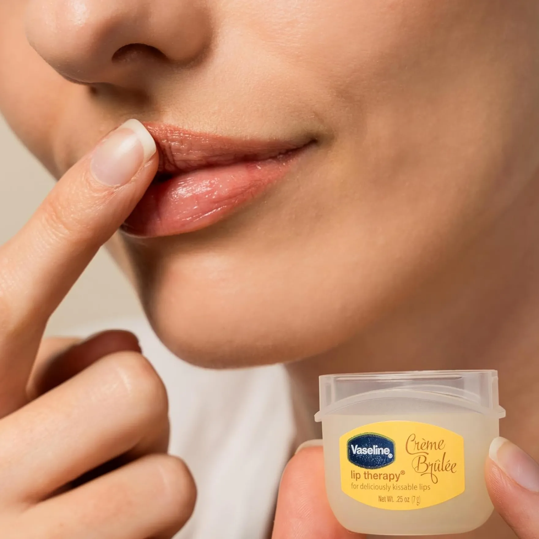 Lip Therapy Mini Creme Brulee