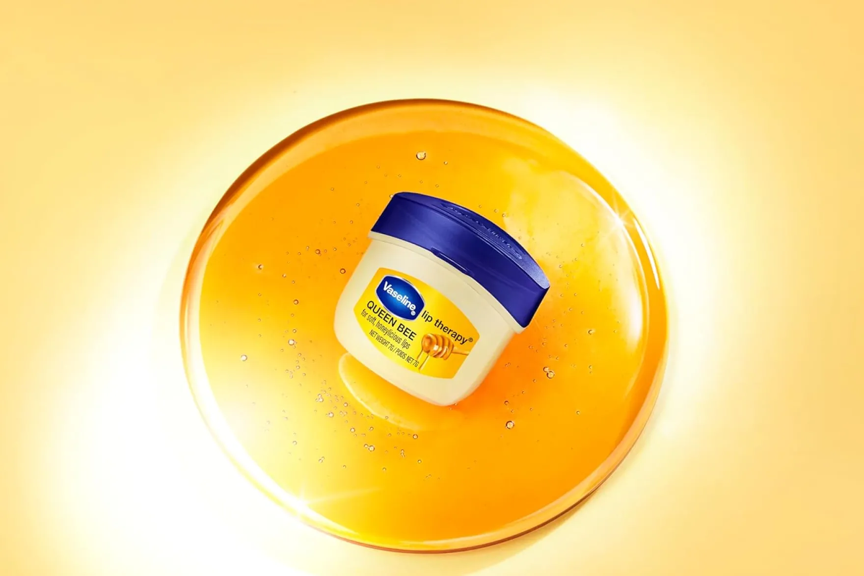 Lip Therapy Mini Queen Bee