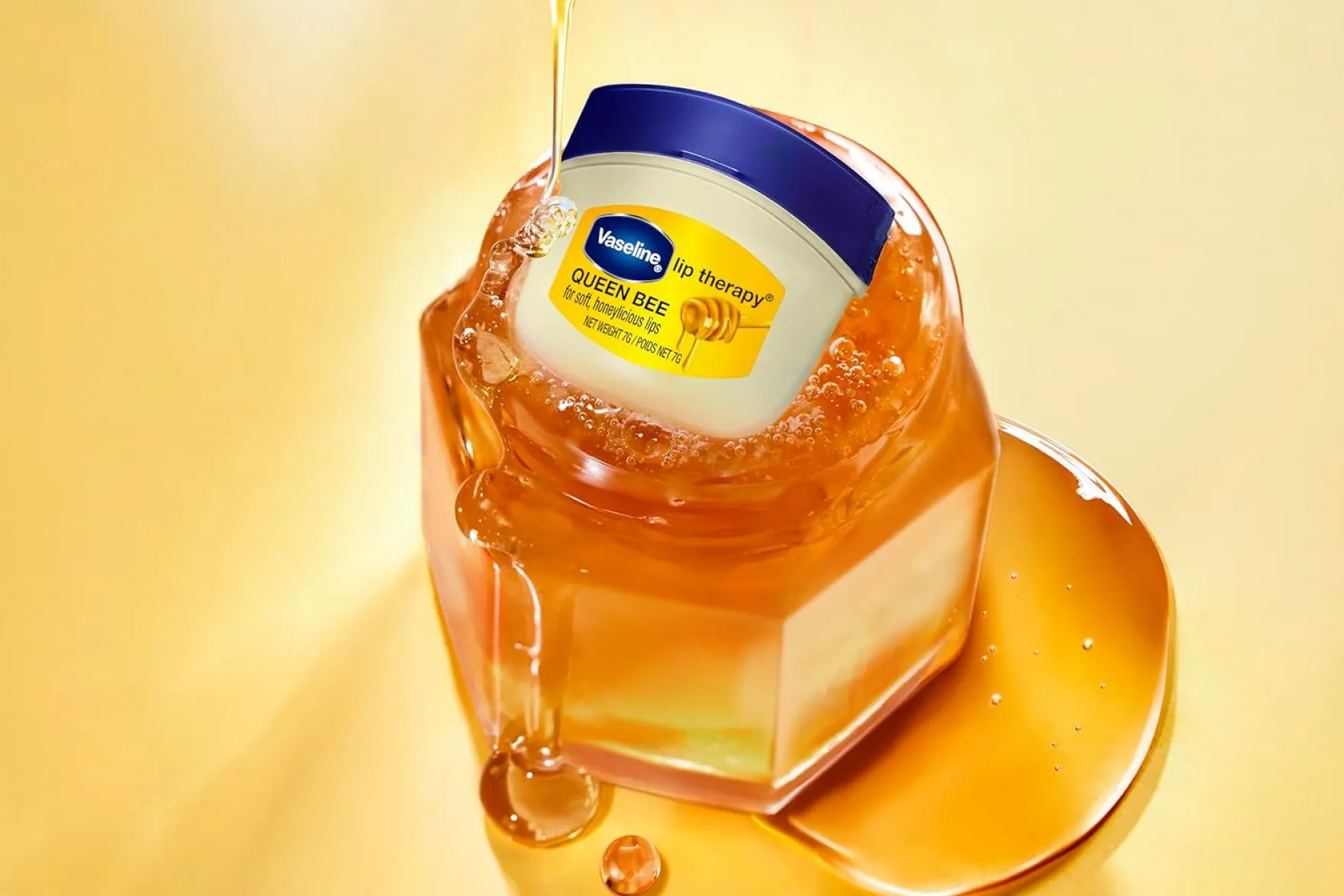 Lip Therapy Mini Queen Bee
