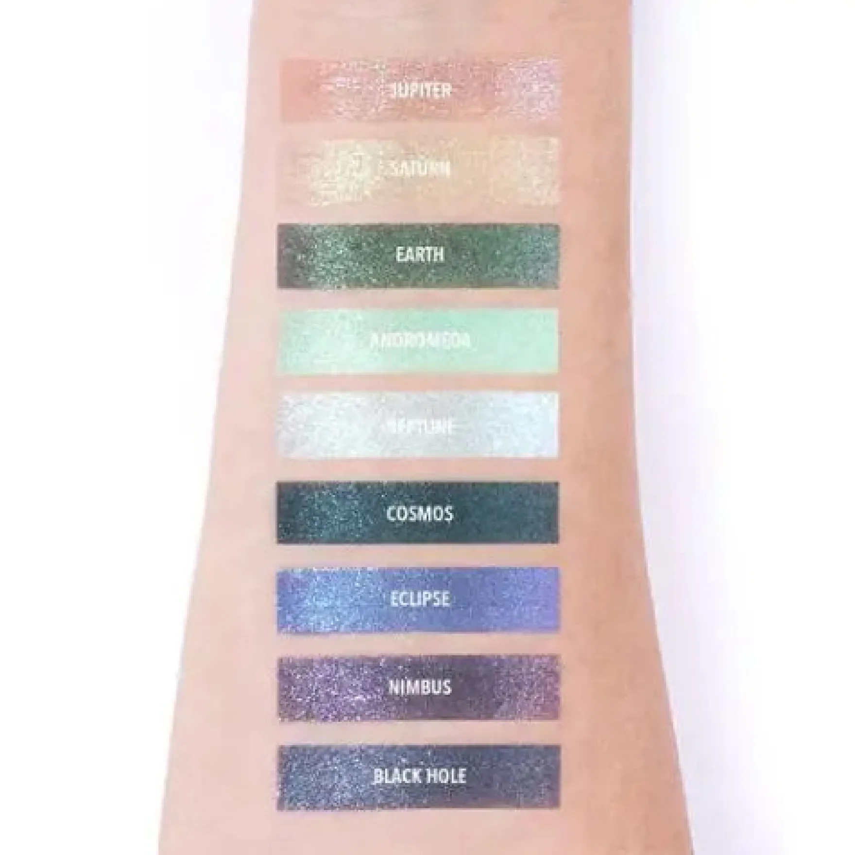 Lucent Cream Shadow Jupiter
