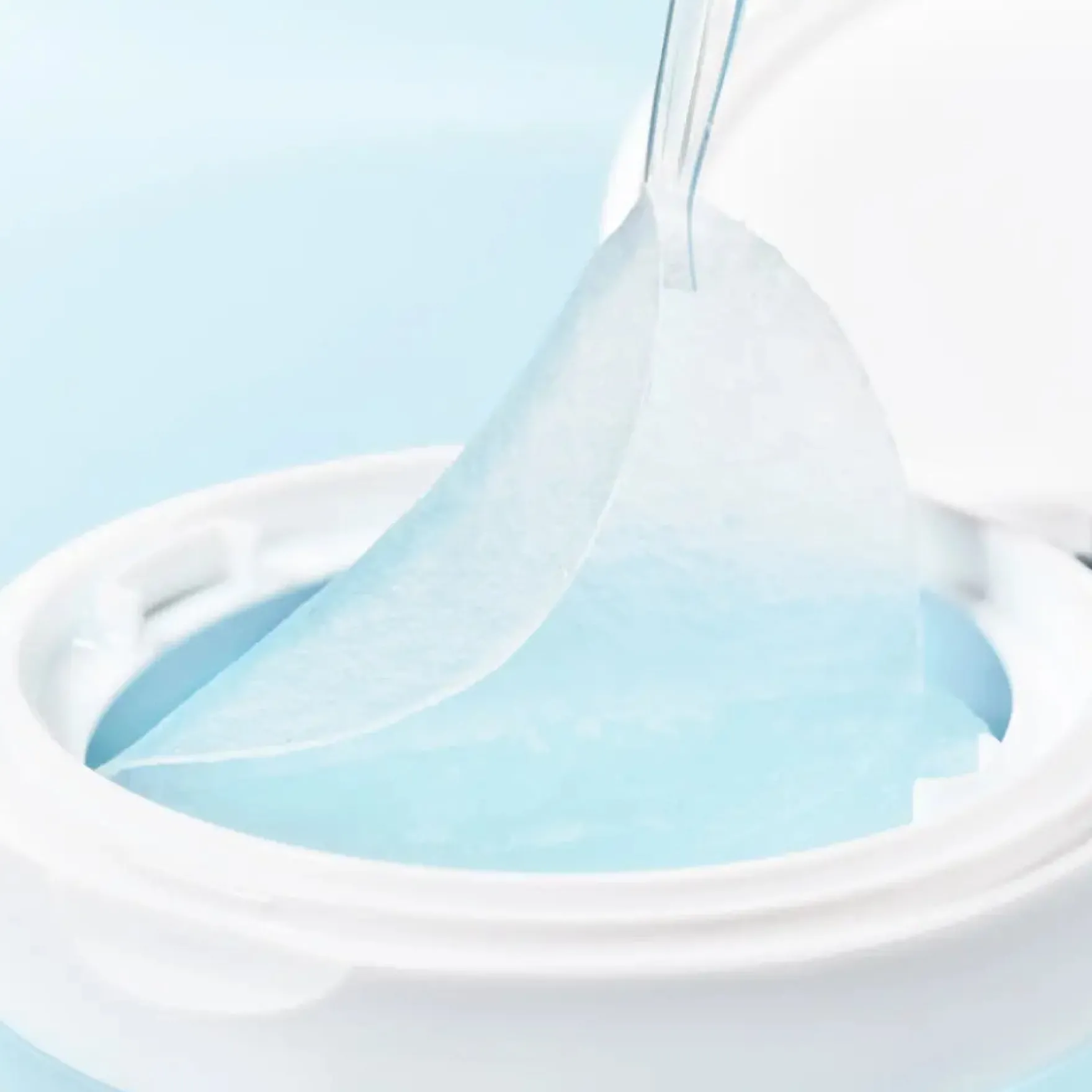 Madagascar Centella Hyalu-Cica Jelly-Fit Ampoule Pad