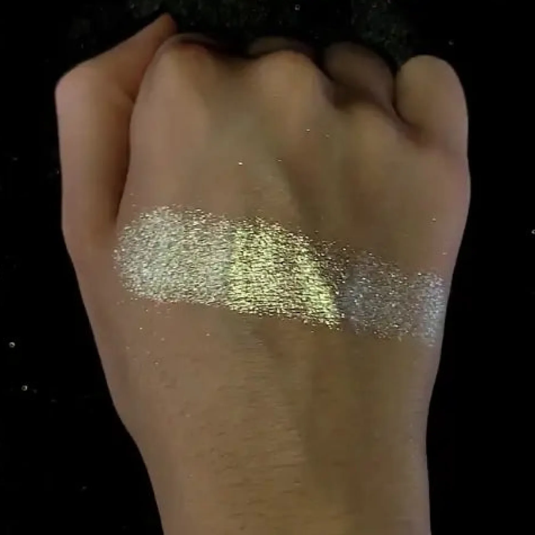 Magnetic Pressed Multichrome Shadow Callisto