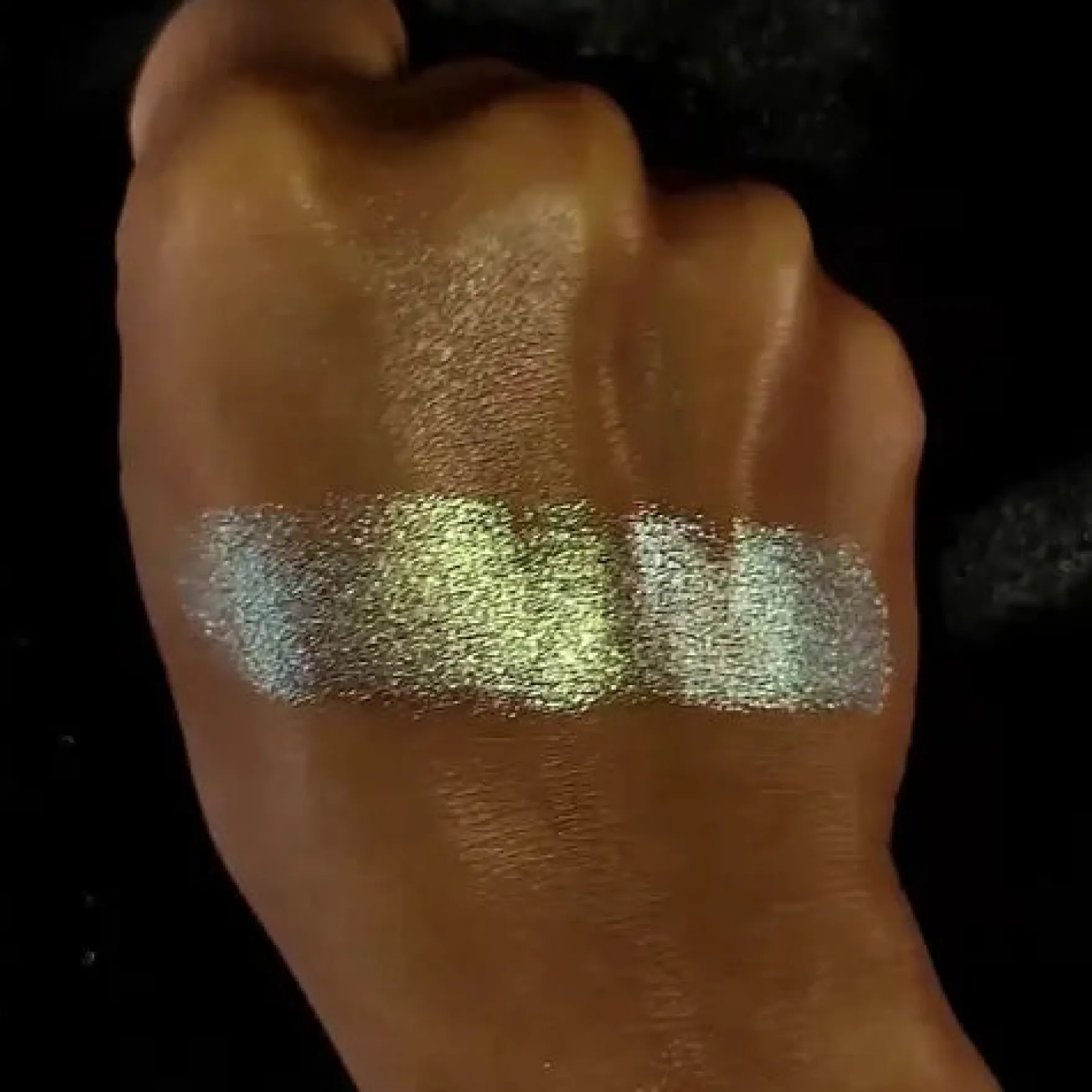 Magnetic Pressed Multichrome Shadow Callisto
