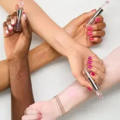 Meta Glow Colour Changing Lipstick