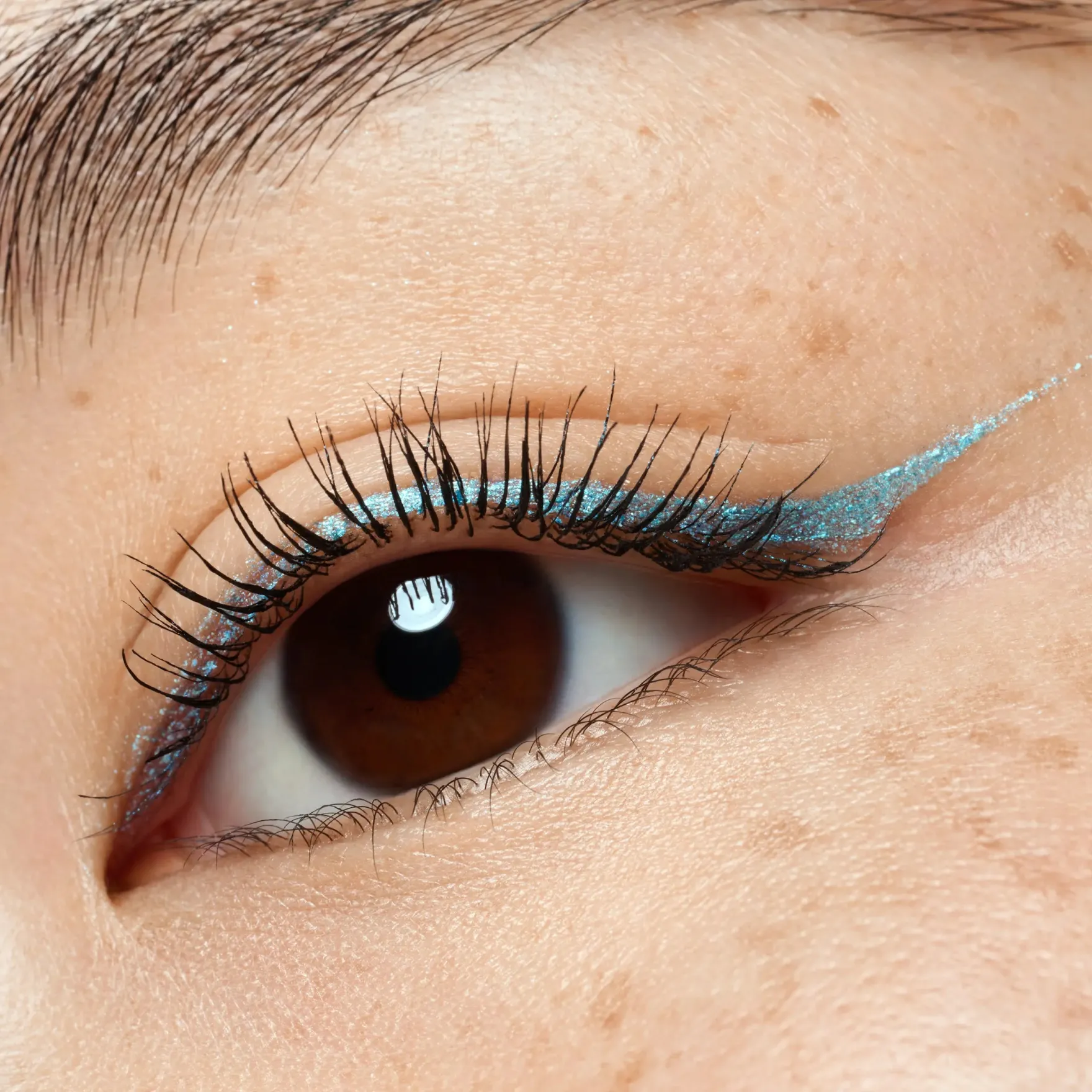 Meta Glow Duo Chrome Eye Pencil 04 Chromalicious