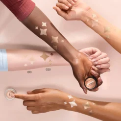 Metallic Spark Cream Eyeshadow 010 Champagne Chic