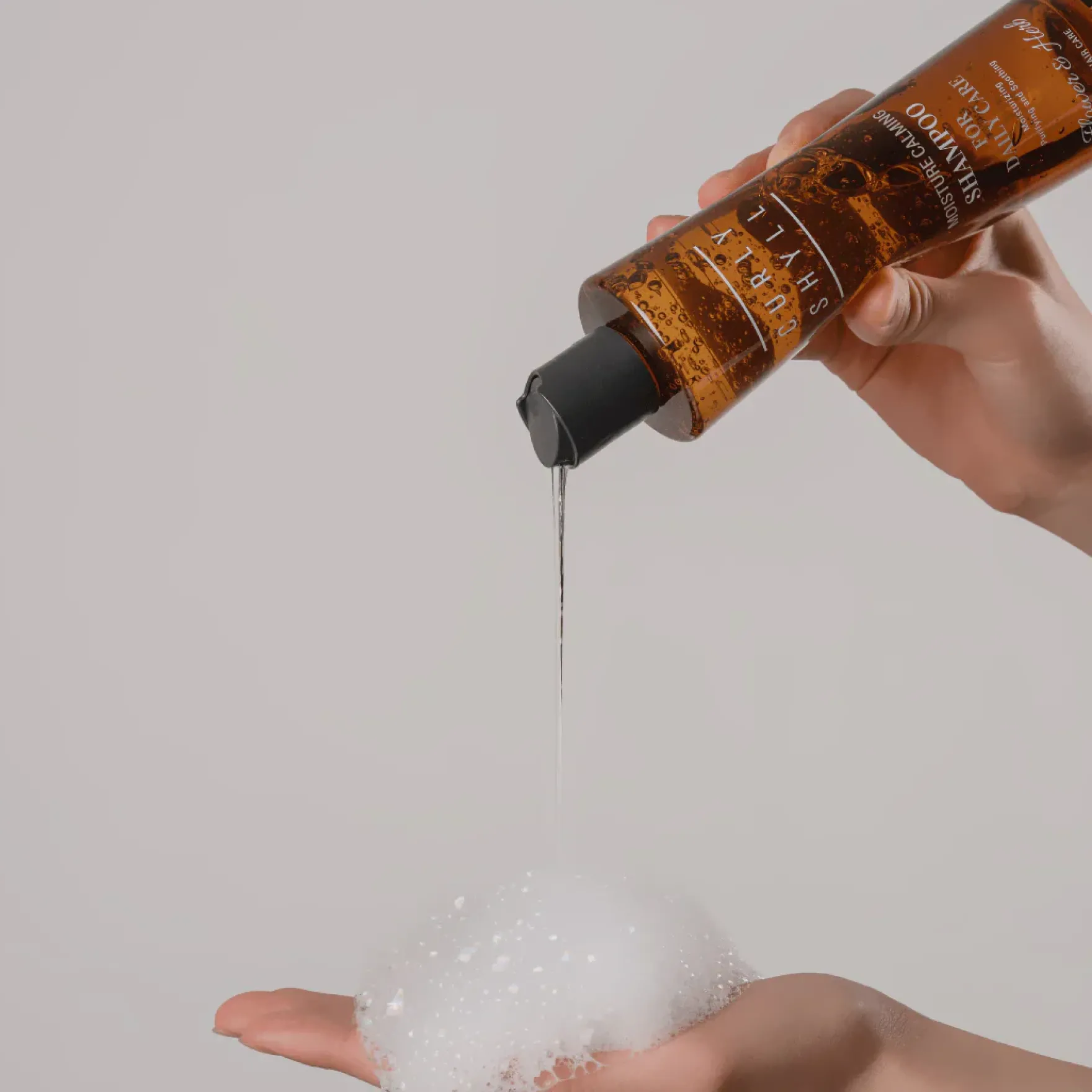 Moisture Calming Shampoo