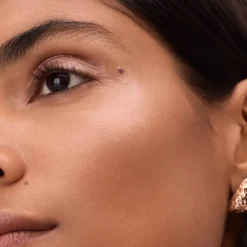 More Than Glow Liquid Highlighter 020 Dewy Rose