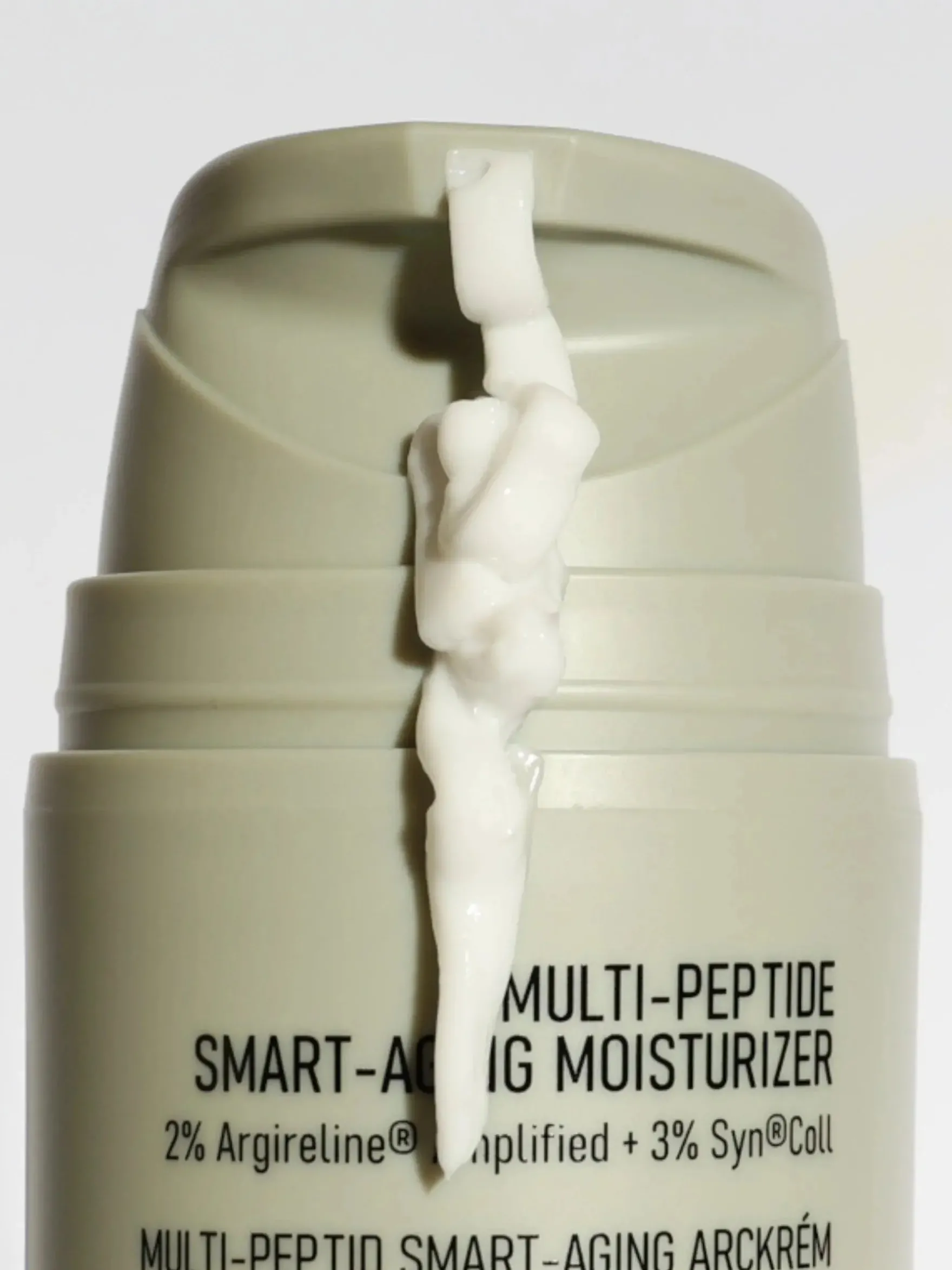 Multi-Peptide Smart-Aging Moisturizer