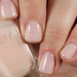 Nail Polish Bela
