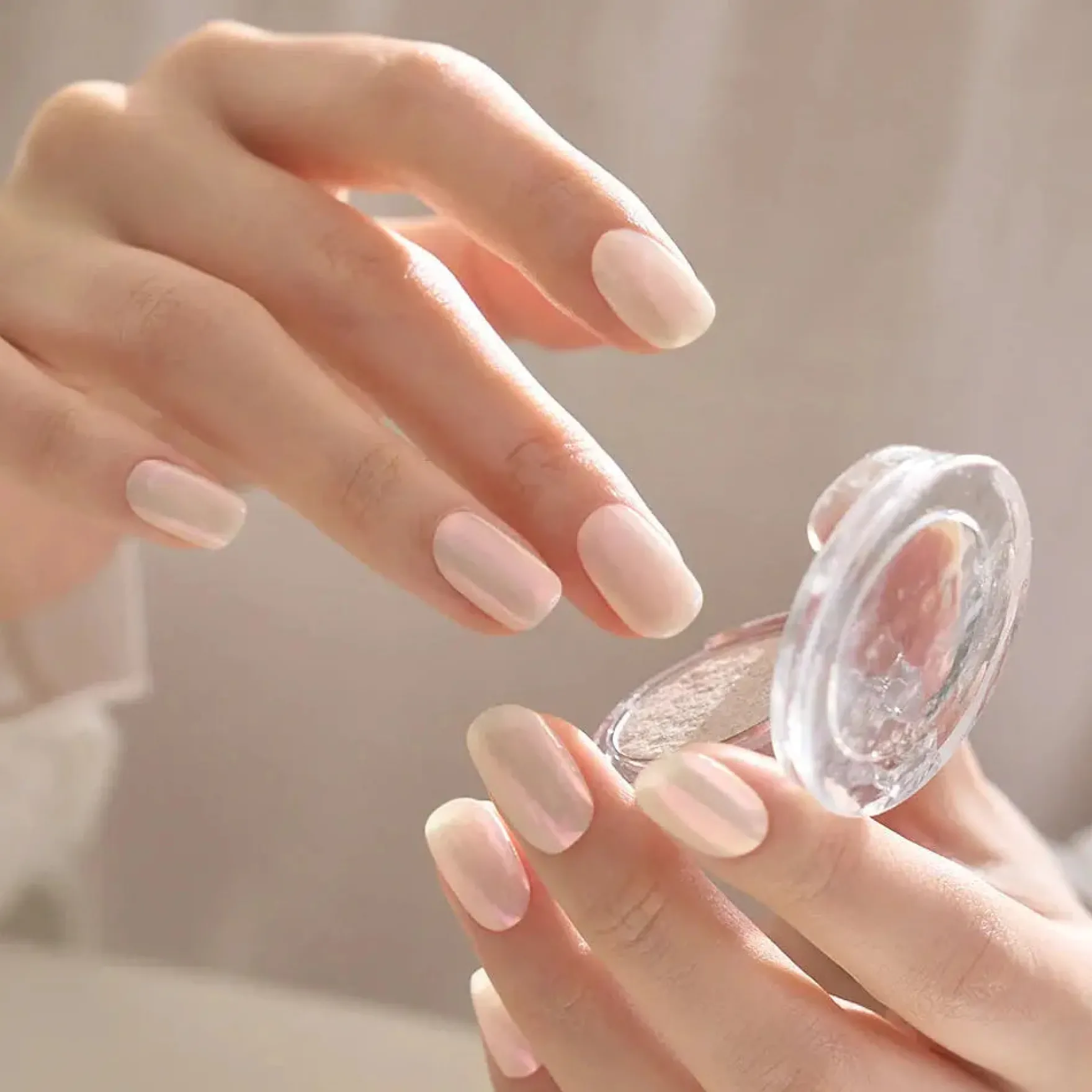 Nail Strips Mirror White