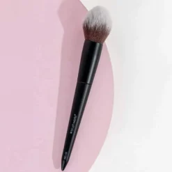 No. 10 Bronzer Brush