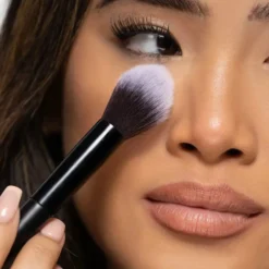 No. 13 Highlight Brush