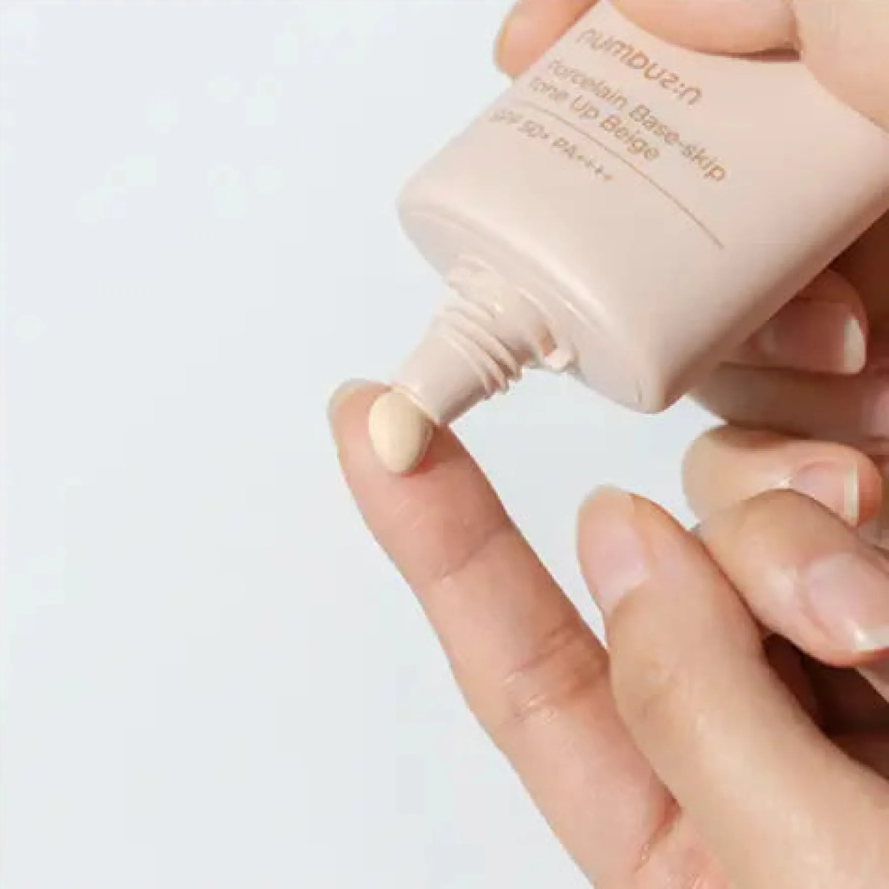 No.3 Porcelain Base-skip Tone Up Beige SPF50+