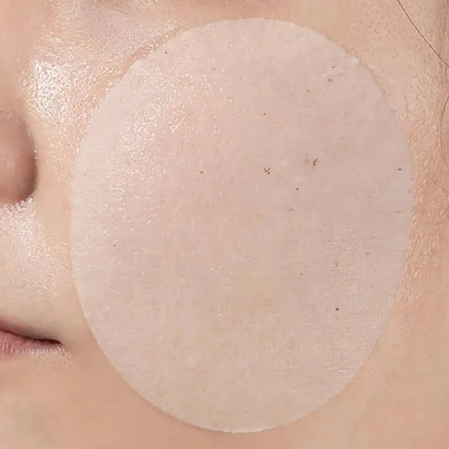 No.3 Radiance Glowing Jumbo Essence Pad