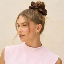 Oversized Scrunchies Black & Chocolate