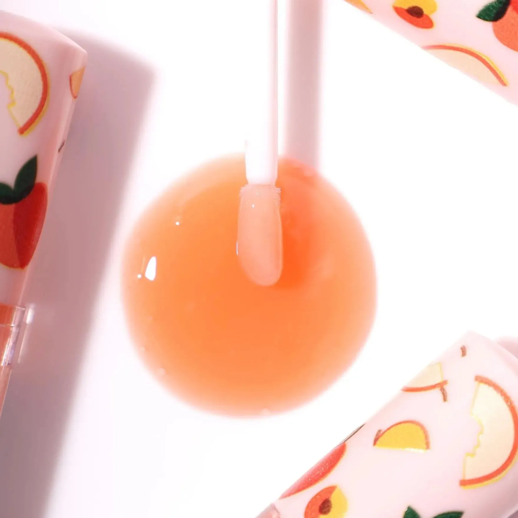 Peachy Glow Lip Oil