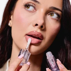 Peptide Lip Oil Glow Filter