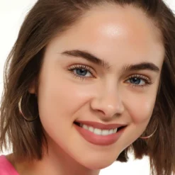POUTline Soft Glide Lip Pencil 03 Bare Affair