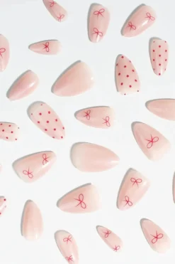 Press-On Nails Berry Bows