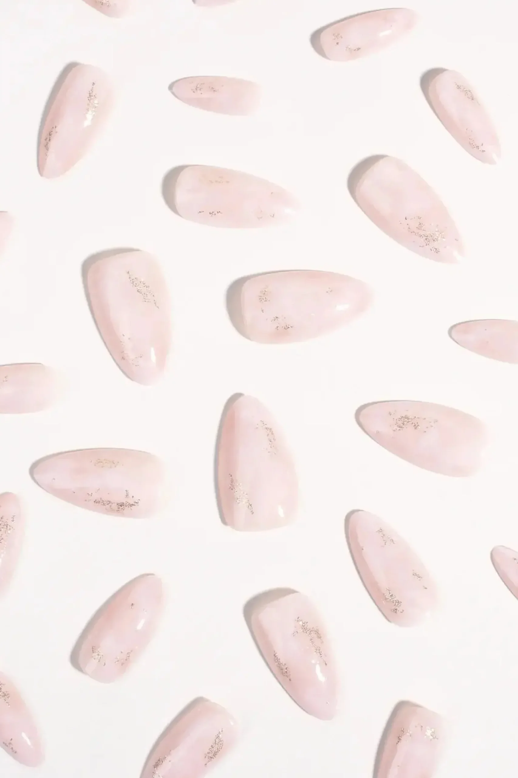 Press-On Nails Hushed Shimmer