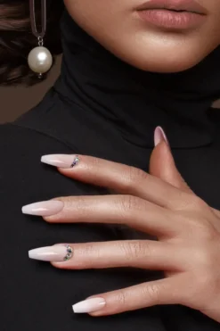 Press-On Nails Strawberry Mousse