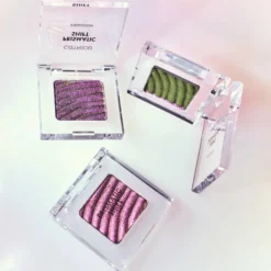 Prismatic Shift Eyeshadow 020 Berry Blaze
