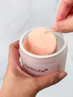 Red Succinic Acid Peeling Pad
