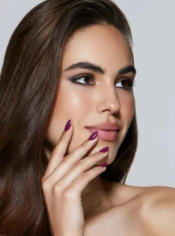 Reusable Pop-On Manicure First Class Round