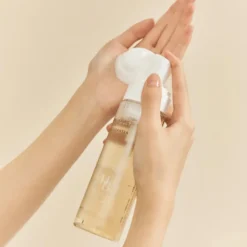 Salmon Caring Centella Bubble Cleanser