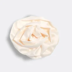 Satin Rosette Flat Cloud Clip Cream