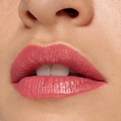 Satin Glow Luminous Shine Lipstick 03 Rose And Shine