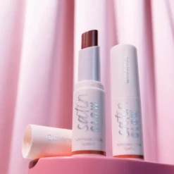 Satin Glow Luminous Shine Lipstick 02 Blushin It