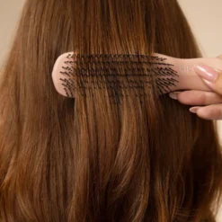 Scalp Renewal Brush Terracotta