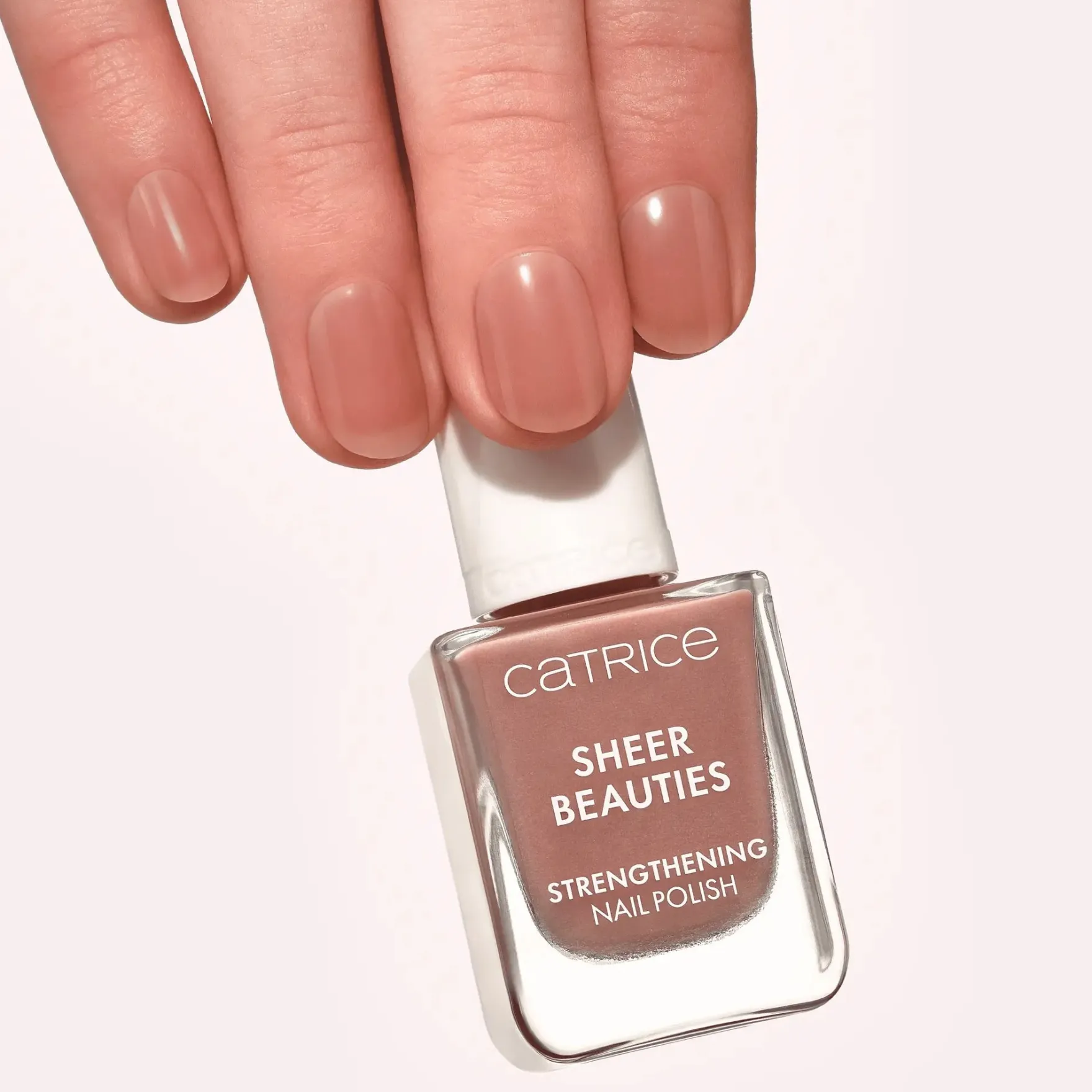 Sheer Beauties Strengthening Nail Polish 070 Dusty Romance