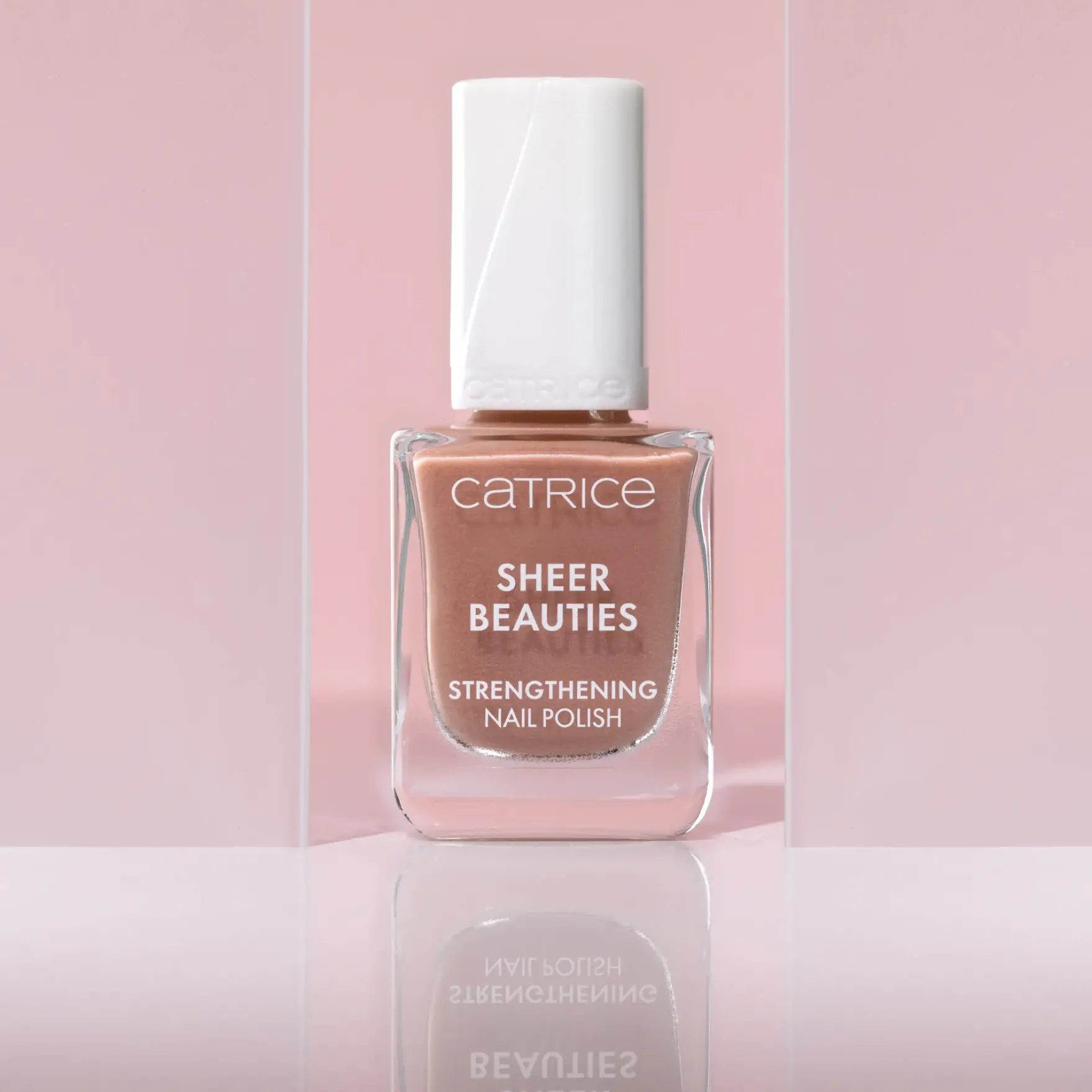 Sheer Beauties Strengthening Nail Polish 060 Nudie Beautie