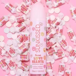 Shower Whip Love Hearts