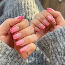 Soft Gel Press-On Nails Friendzone