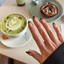 Soft Gel Press-On Nails Untamed