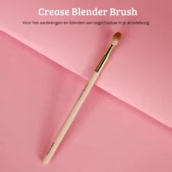 Soft Pink & Gold Crease Blender Brush