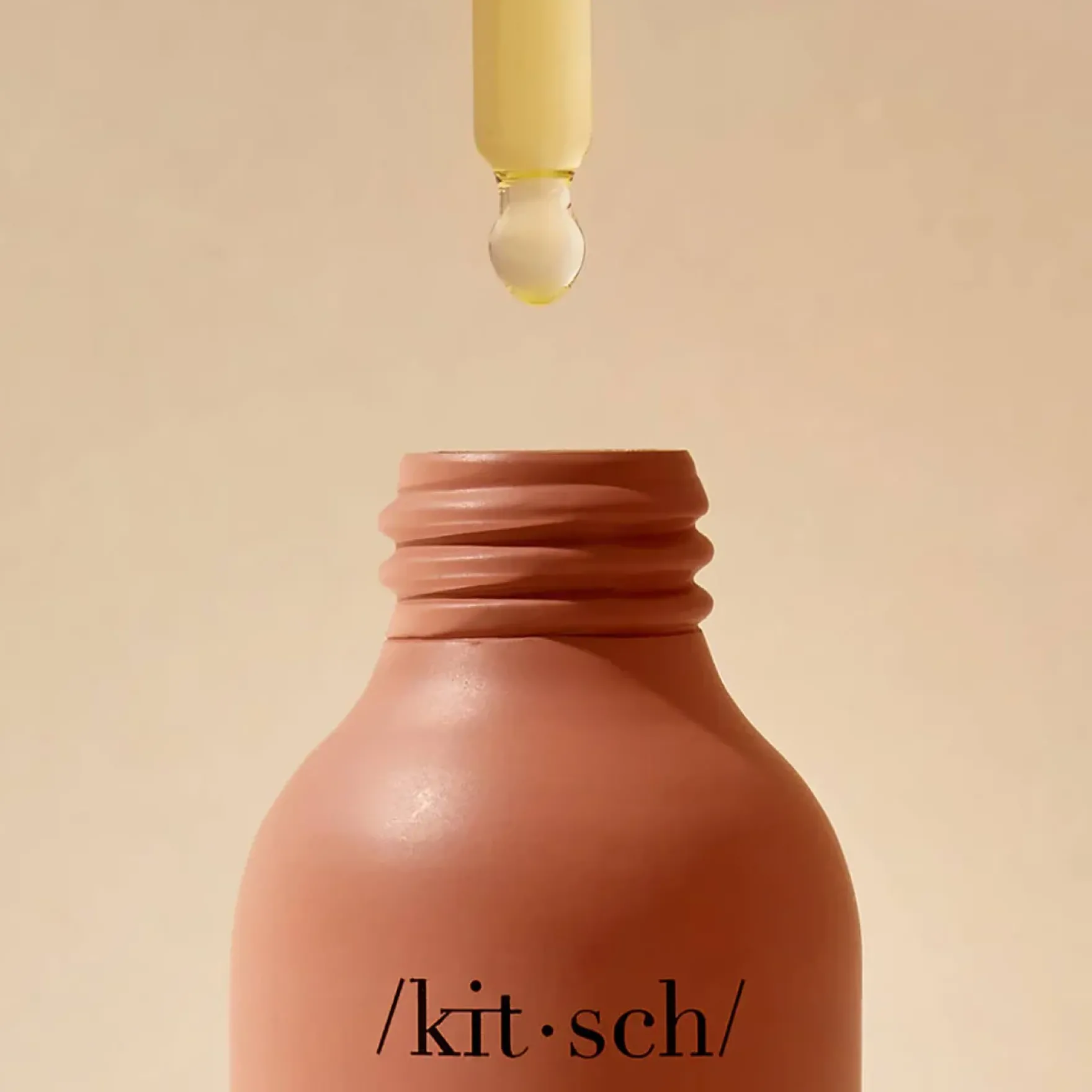 Strengthening Scalp & Hair Oil with Rosemary & Biotin 60 ml.