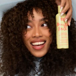 Strong Curls Rosemary Oil Leave In Conditioner Milk