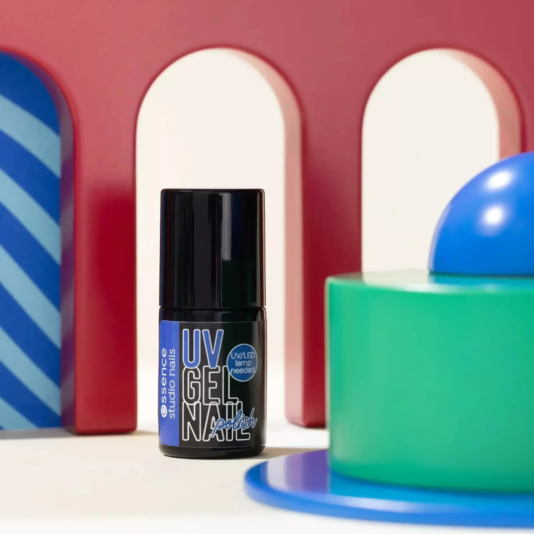 Studio Nails UV Gel Nail Polish 14 Electric Blue